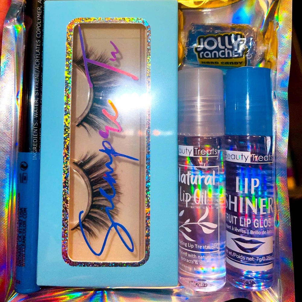 Lash bundles